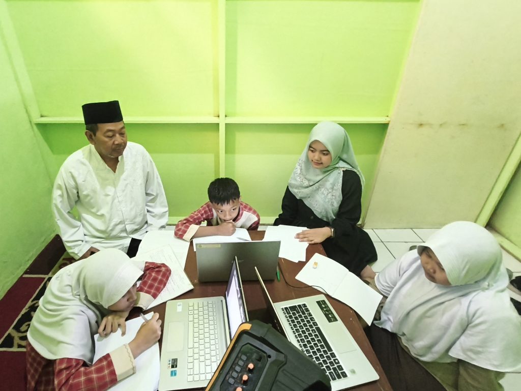 Pembinaan OMI 2026 Bidang Sains, Siswa MIN Kota Sukabumi Ikuti Bimbingan Online Bersama Tim OMI img 20260828 wa0012